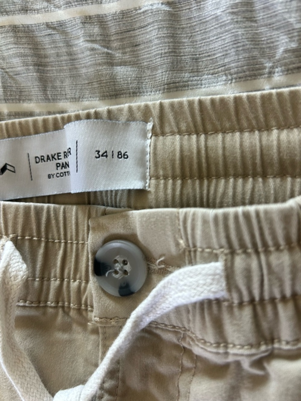 Men's Casual Drawstring Chino Pants in Beige - Picture 6 of 6